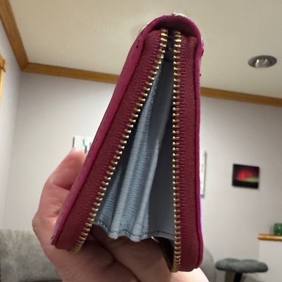 Fossil Women's Vibrant Pink Wallet - Picture 8 of 11